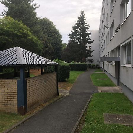 Apartamento Au Petit Bonheur Imprevu Douai Exterior foto